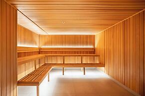 Signature Broadbeach - GCLR