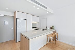 Signature Broadbeach - GCLR