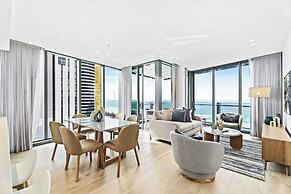 Signature Broadbeach - GCLR