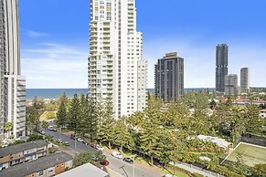Signature Broadbeach - GCLR