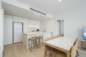 Signature Broadbeach - GCLR