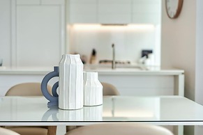 Signature Broadbeach - GCLR