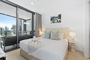 Signature Broadbeach - GCLR
