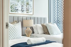 Signature Broadbeach - GCLR