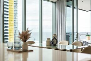 Signature Broadbeach - GCLR