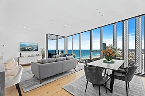 Signature Broadbeach - GCLR