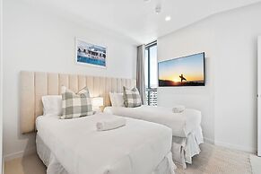 Signature Broadbeach - GCLR