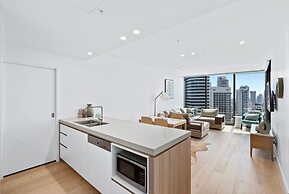 Signature Broadbeach - GCLR