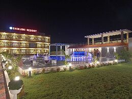 Shinjini Resort