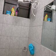 Lux Suites Royal Suburbs Apartments