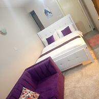 Lux Suites Royal Suburbs Apartments