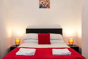 Stay Comfortable-city Centre-spacious 4 Bed House!