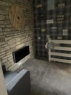 Captivating 1-bed Cottage in Halifax