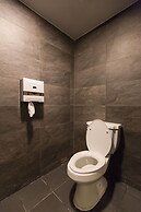 Canvas Hostel - Black