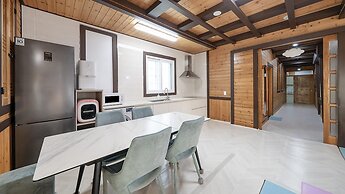 Gyeongju riu Kids Poolvilla