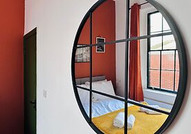 The Jewel Box Birmingham City Apartment