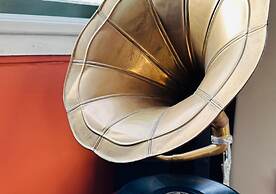 The Jewel Box Birmingham City Apartment