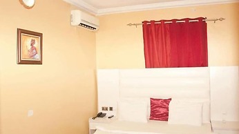 Westbro hotel and suites