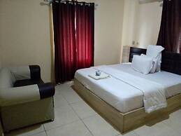 Westbro hotel and suites