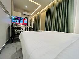 Five Elements Hotels Goldleaf Haldwani