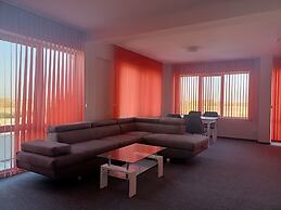 Ubis hotel