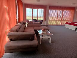 Ubis hotel