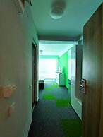 Ubis hotel