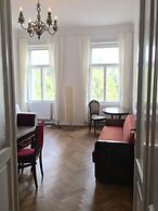 Kunsthaus Apartments