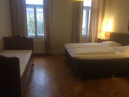 Kunsthaus Apartments