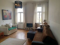 Kunsthaus Apartments