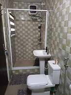 Ajah Apartment & Suites