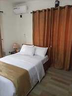 Ajah Apartment & Suites