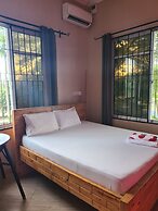 Kimyakimya Pub & lodge