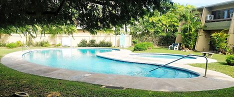 City Charm & Poolside Peace -Gated