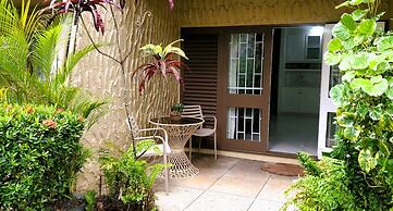 City Charm & Poolside Peace -Gated