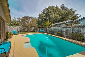 San Antonio Home w/ Private Pool: 5 Mi to Downtown
