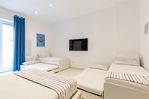 White Blue Apartment at Sanit by Wonderful Italy