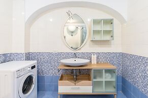 White Blue Apartment at Sanit by Wonderful Italy