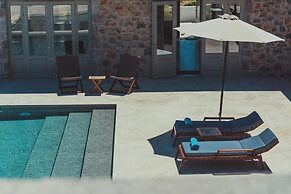 Sampatiki Suites - Seaview Luxury Suites With Breakfast And Spa