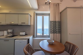 Sampatiki Suites - Seaview Luxury Suites With Breakfast And Spa