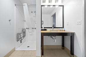 Independence Stay Hotel & Suites