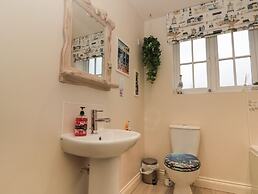 Coastal Retreat, The Bay