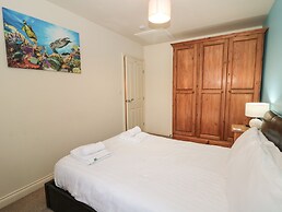 Coastal Retreat, The Bay