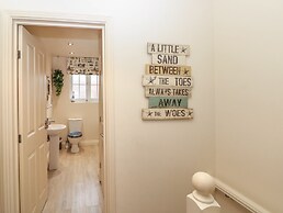 Coastal Retreat, The Bay