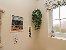 Coastal Retreat, The Bay