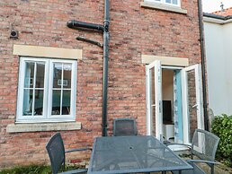 Coastal Retreat, The Bay