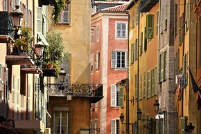 Studio à louer Carré d'Or à Nice