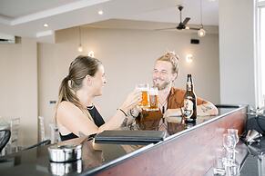 Emerald Bay Resort Mirissa