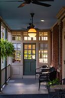 The Lafayette Inn