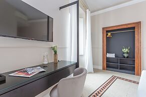Daplace - La Mongolfiera Rooms in Navona